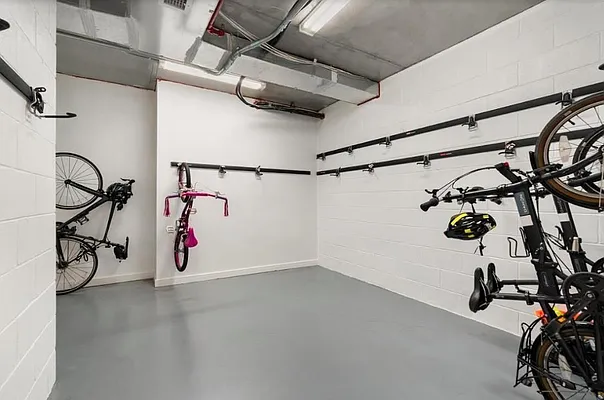 Sold by Bohemia Realty Group | media 14