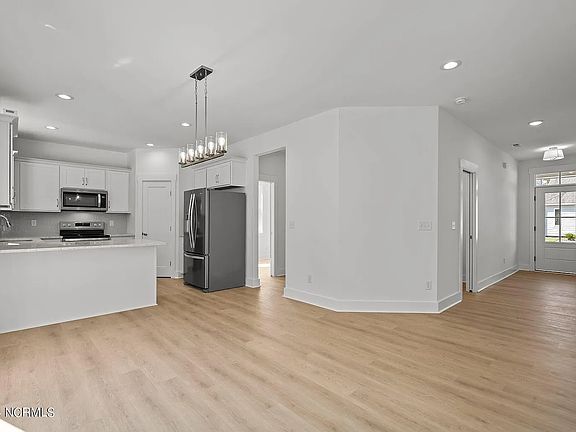 4th image of 4889 Scarlet Sage Way
