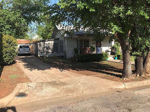2nd image of 1305 Oatman St