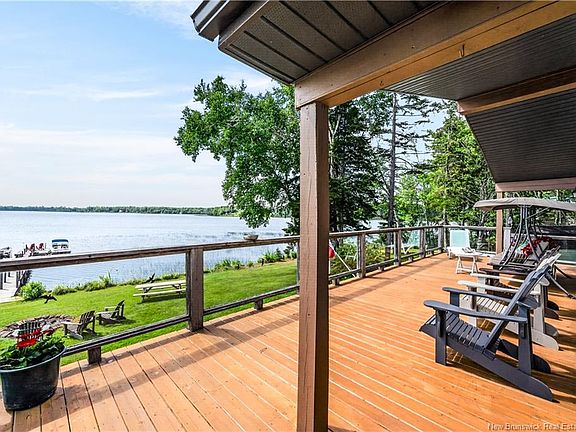 4th image of 368 Square Lake Rd