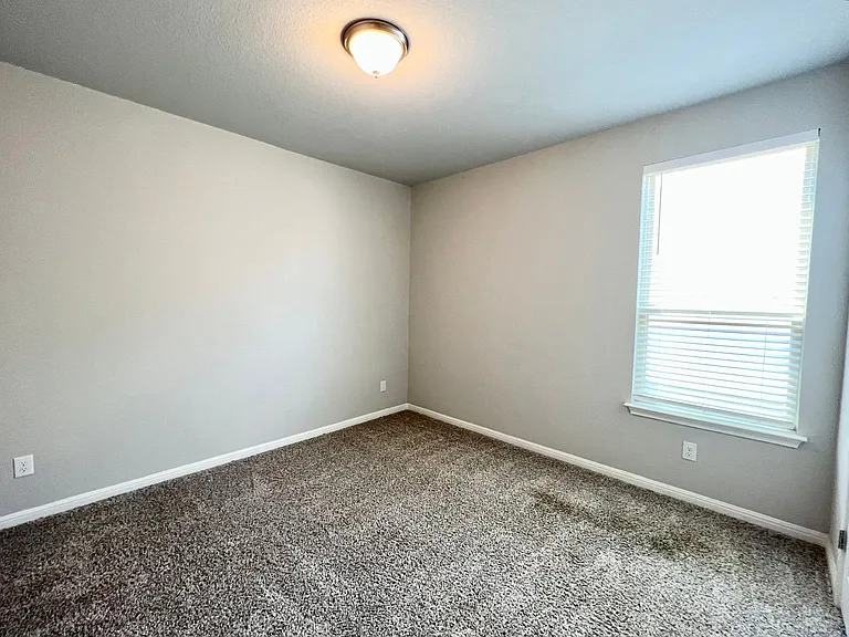 128 Old Stagecoach Rd — Photo 15