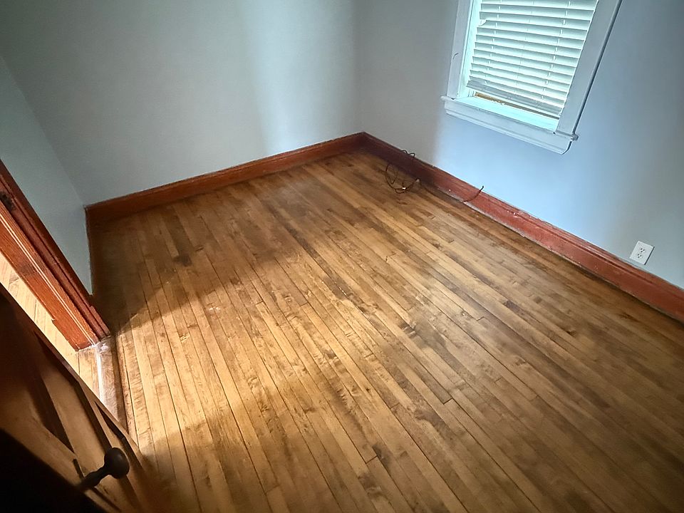 Bedroom #1
