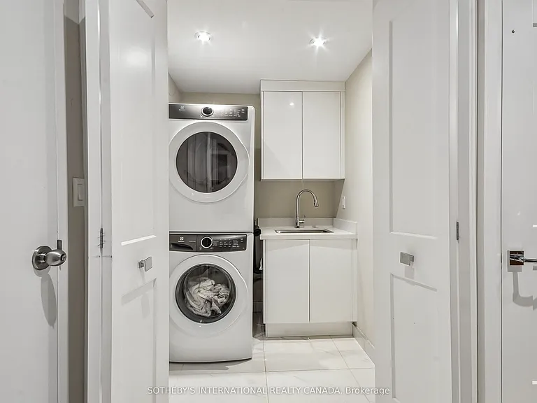 10 Maple Grove Dr #21 — Photo 32