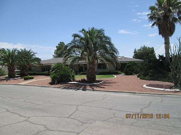2nd image of 3740 Hillcrest Dr