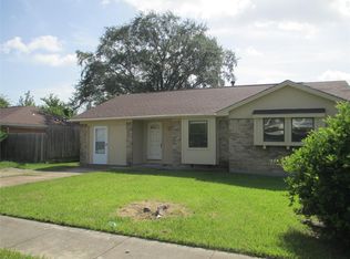 4504 Hemlock Dr, Baytown, TX 77521