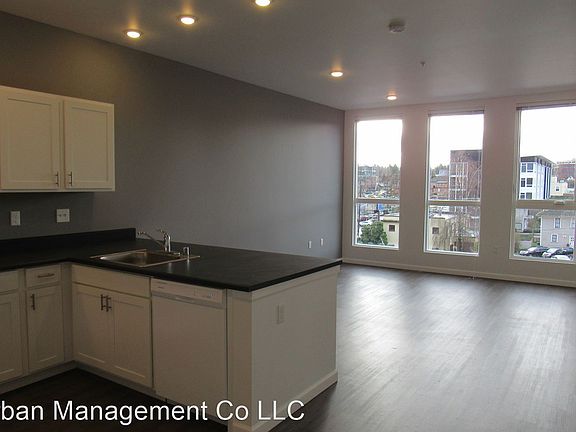 4th image of 322 5th Ave SE #10933568