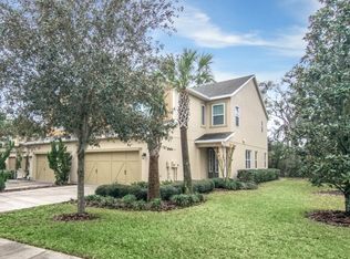 142 Grande Villa Dr, Lutz, FL 33548