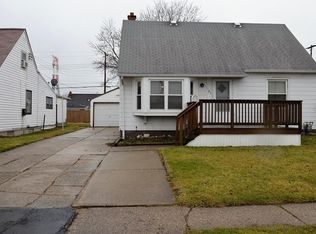 161 Lochland Dr, Cheektowaga, NY 14225