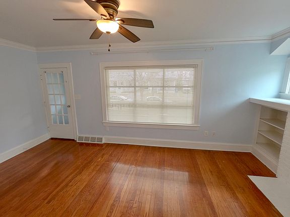 2nd image of 9911 Foster Ave