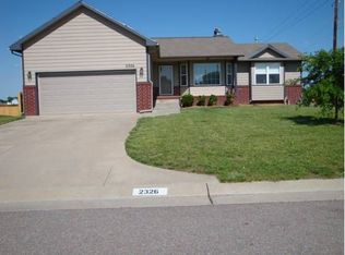 2326 S Leecrest St, Wichita, KS 67209