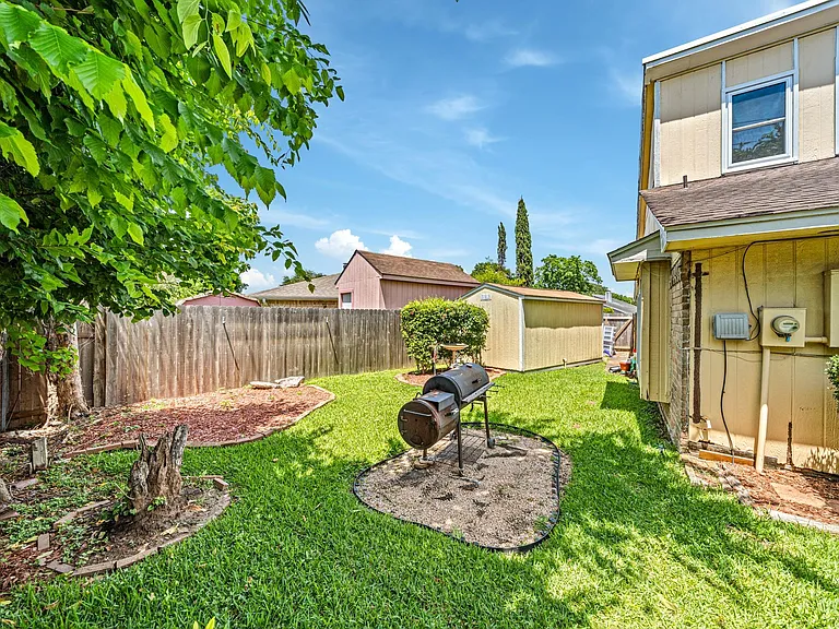 13139 Birch Grove Dr — Photo 33