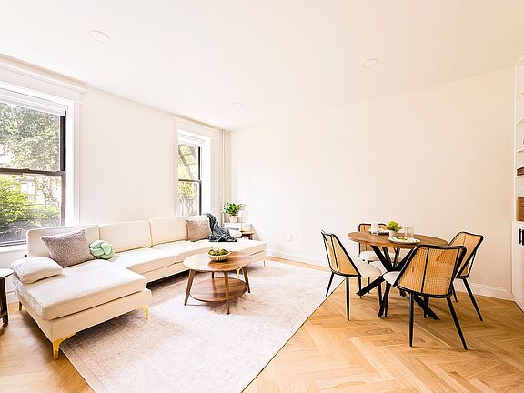 2nd image of 370 Union St #2C