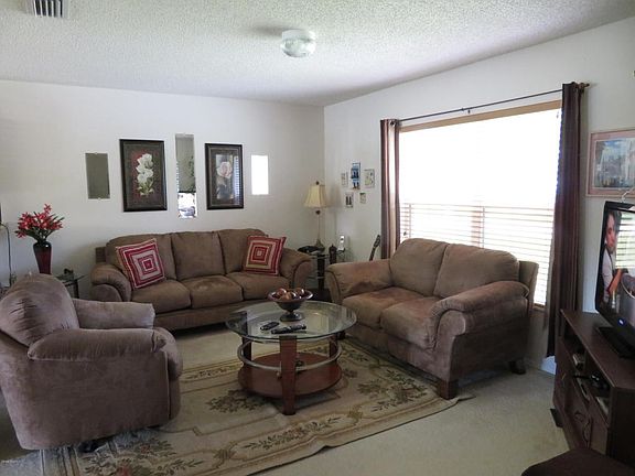 2nd image of 674 Trinidad Ave SE