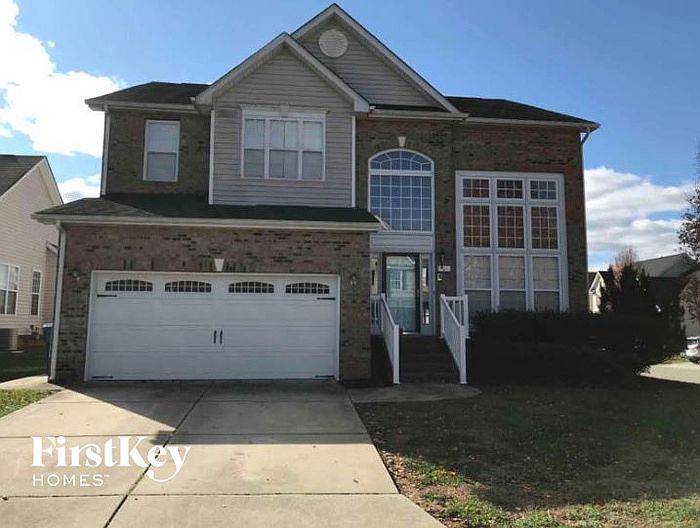 1st image of 589 Pimlico Cir