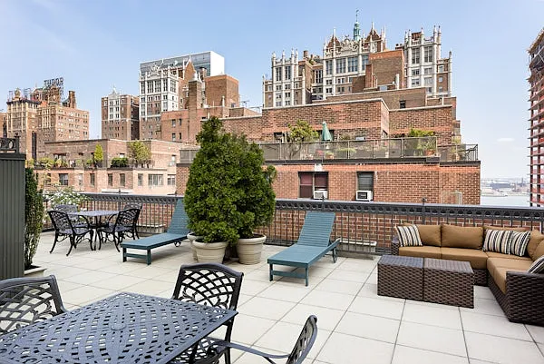 305 E 40th St #10Z — Photo 6