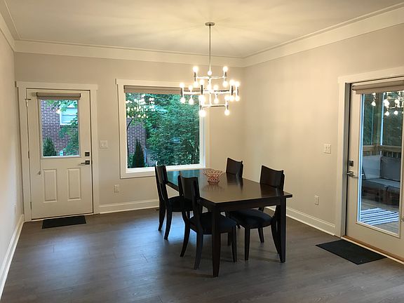 3rd image of 6 Broughton Dr