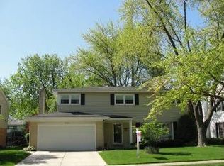 1011 E Jules St, Arlington Heights, IL