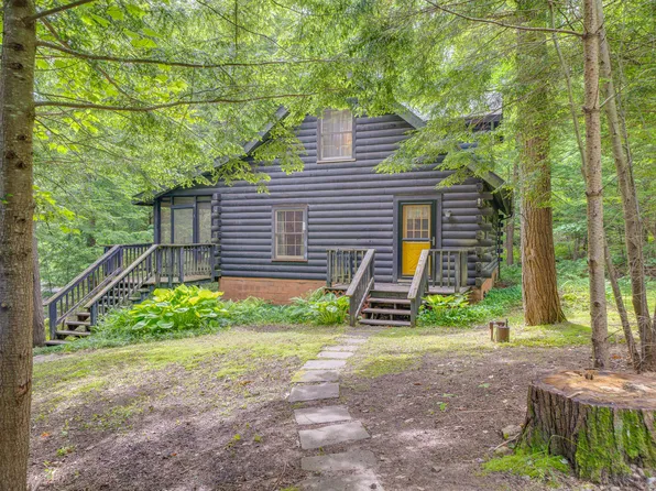 581 S Columbian Rd, Cranberry Lake, NY 12927