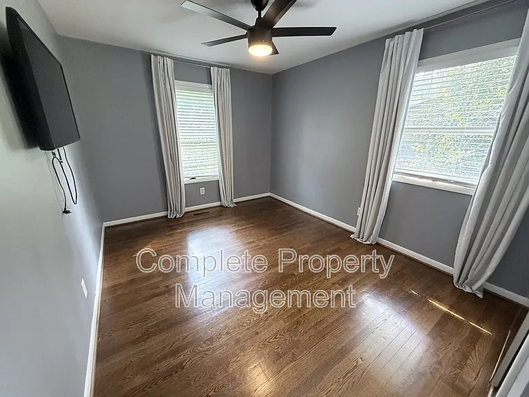 3153 Woodhaven Dr — Photo 22
