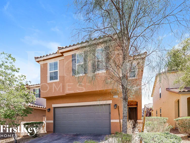 9809 Dryden Ct — Photo 2