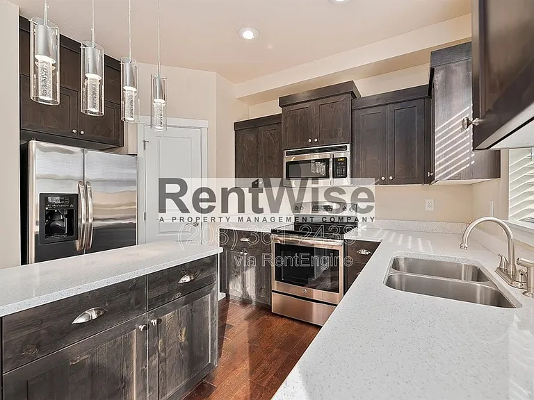 8732 W Pine Valley Ln — Photo 21