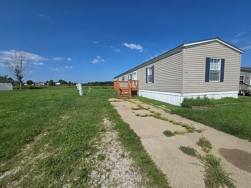 Floor plan 1211 Golden Vicary