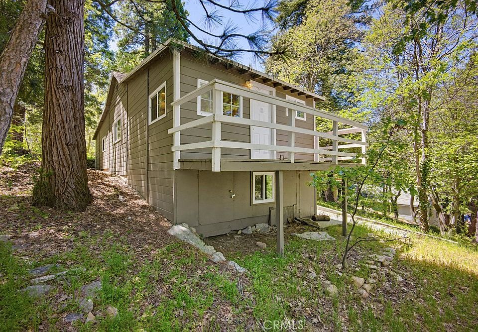 1st image of 22951 Redwood Way