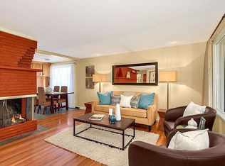 2907 W Elmore St, Seattle, WA 98199