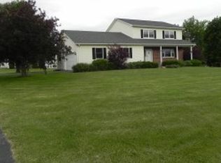 12 Georgie Ave, Saint Albans, VT 05478