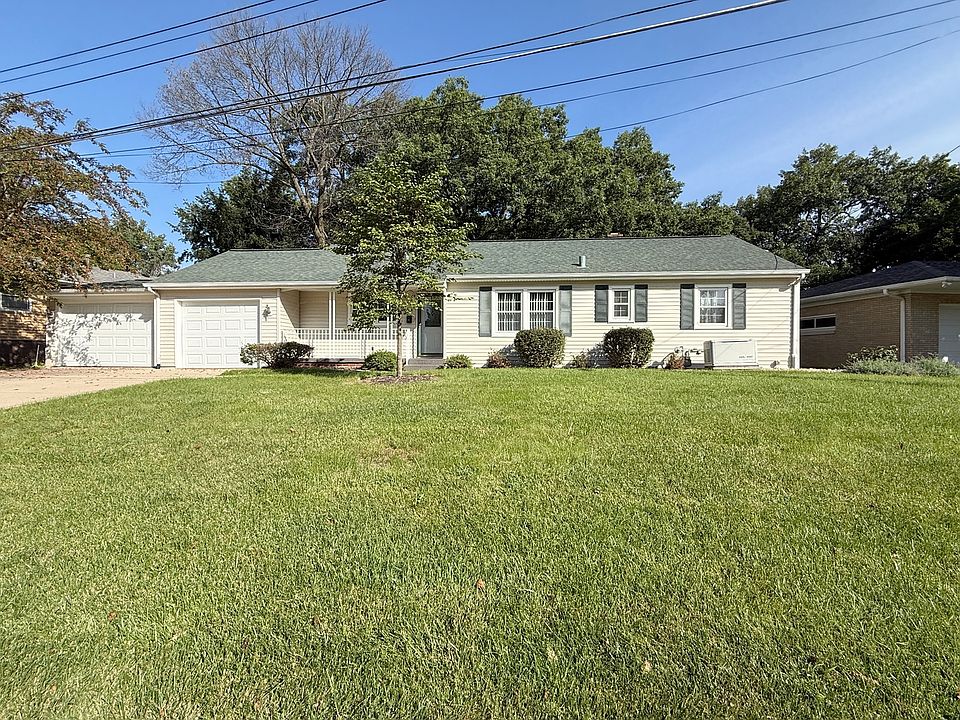 1st image of 709 36th Ave