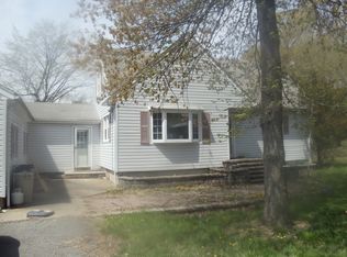 1 Woodmont Rd, Pine Brook, NJ 07058