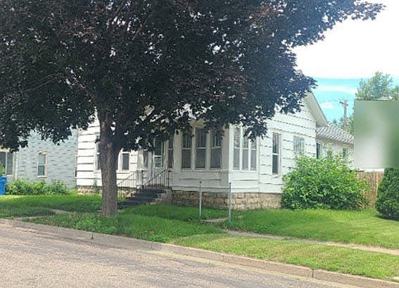 2nd image of 770 W 9th St