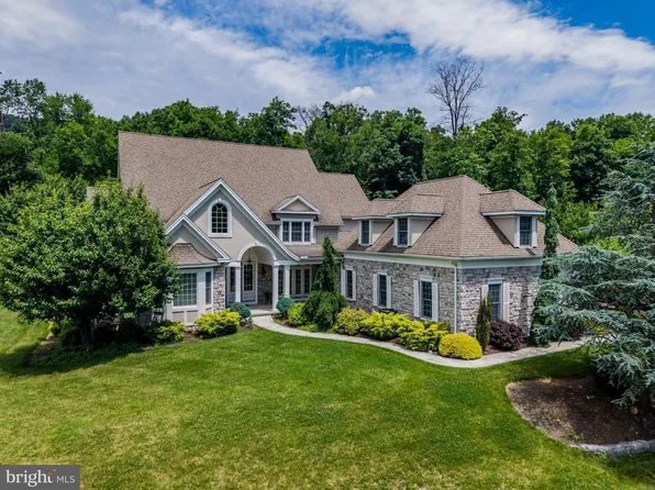 5029 Heatherington Way, Enola, PA 17025