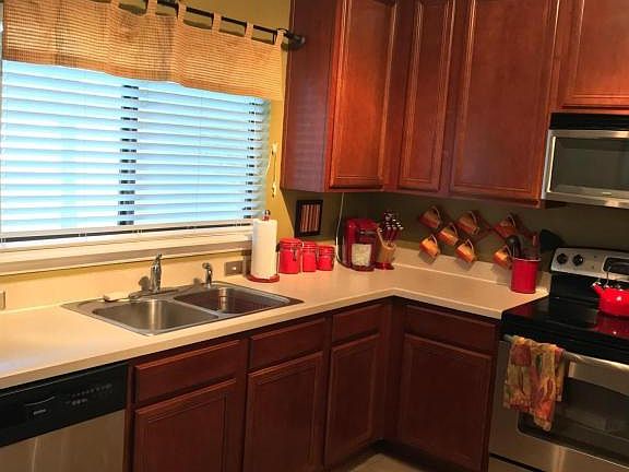 5th image of 5301 Brighton Park Ln
