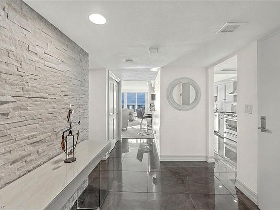 4th image of 2381 Gulf Shore BLVD N #503