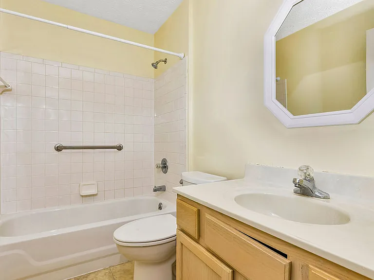 830 Carrington Pl #102 — Photo 16