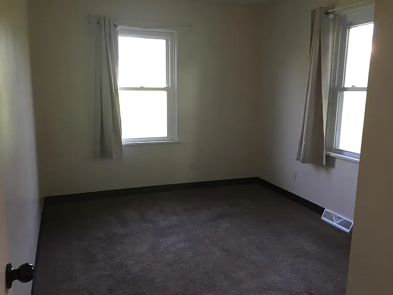 539 1/2 Scott Ridge Rd — Photo 18