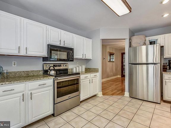 5th image of 1007 Hawk Channel Ct