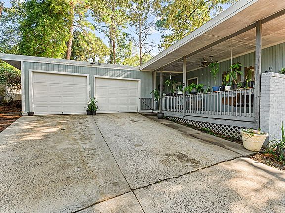 2nd image of 311 Draper St