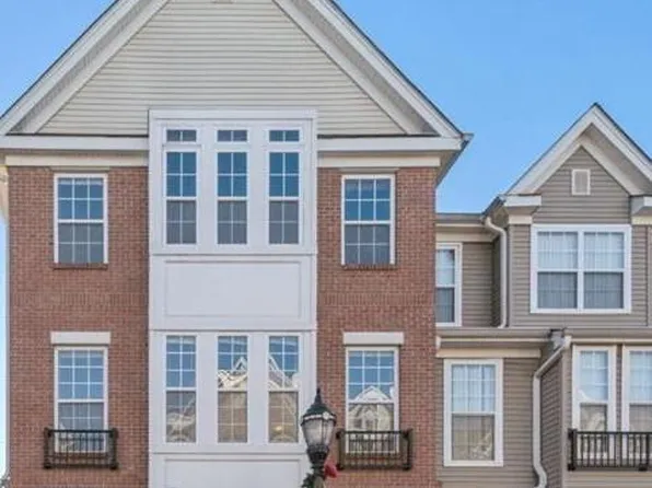 24A Roosevelt Ave #A, Carteret, NJ 07008