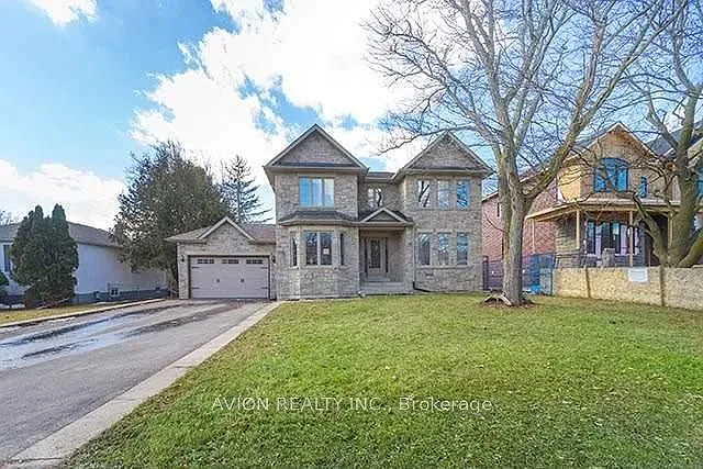 56 Peter St photo 1