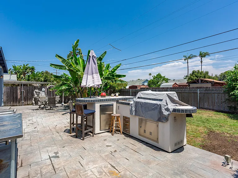 5009 Mansfield St — Photo 20