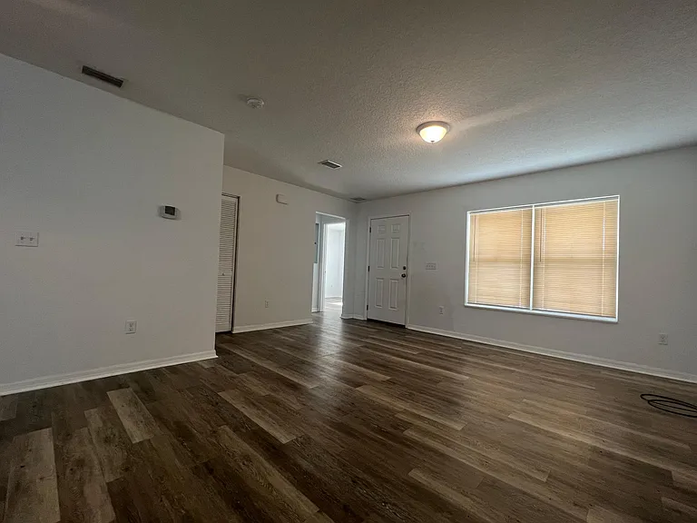 3288 NE Caitlin Ln — Photo 12