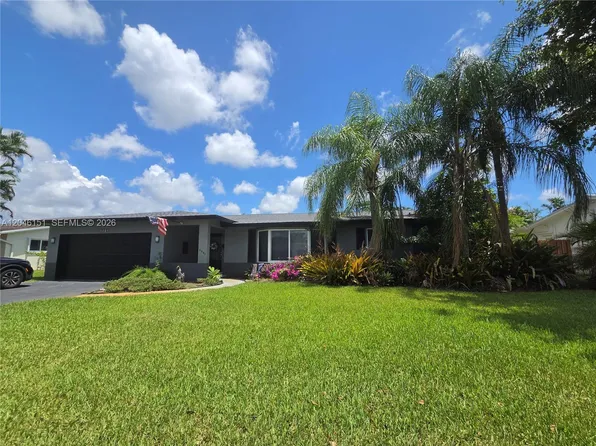 5581 SW 7th St, Plantation, FL 33317