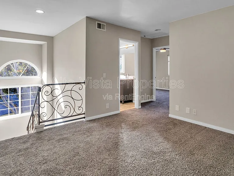 7960 Mission Vista Dr — Photo 22