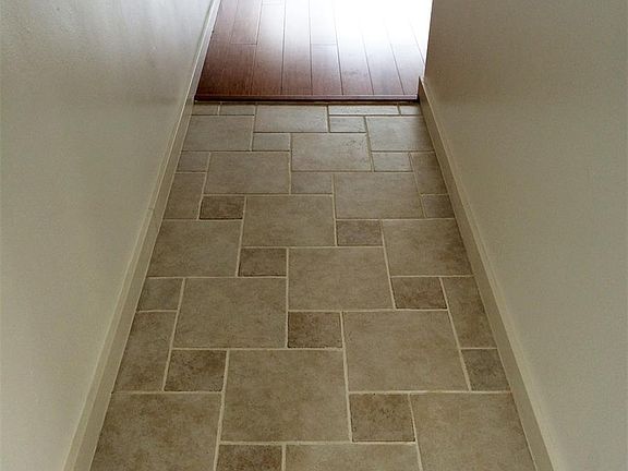 2nd image of 2609 Ala Wai Blvd APT 704