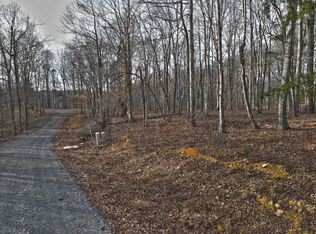 44 Carson Rd, Russell Springs, KY 42642