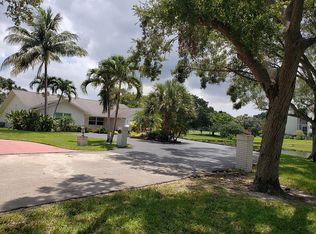 1050 SW 91st Ave, Plantation, FL 33324
