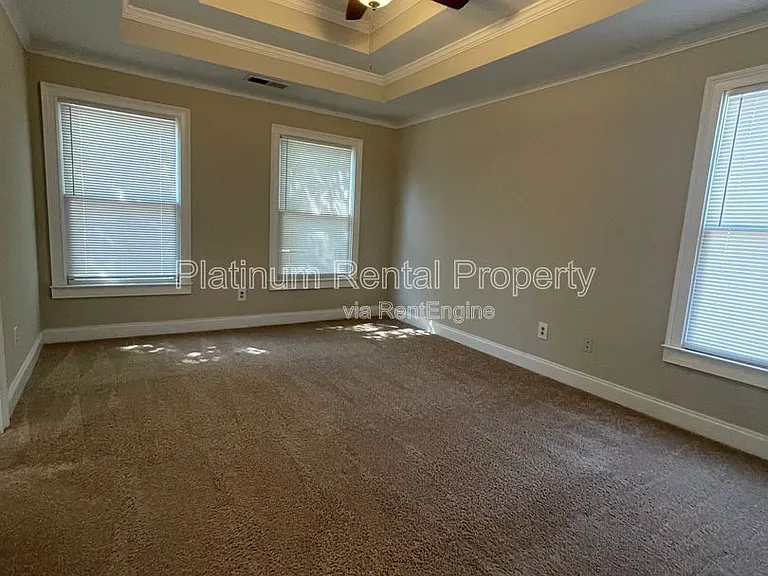 750 Terry St SE — Photo 27