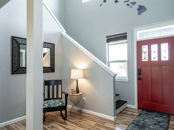 3rd image of 9018 Cheshire Ct